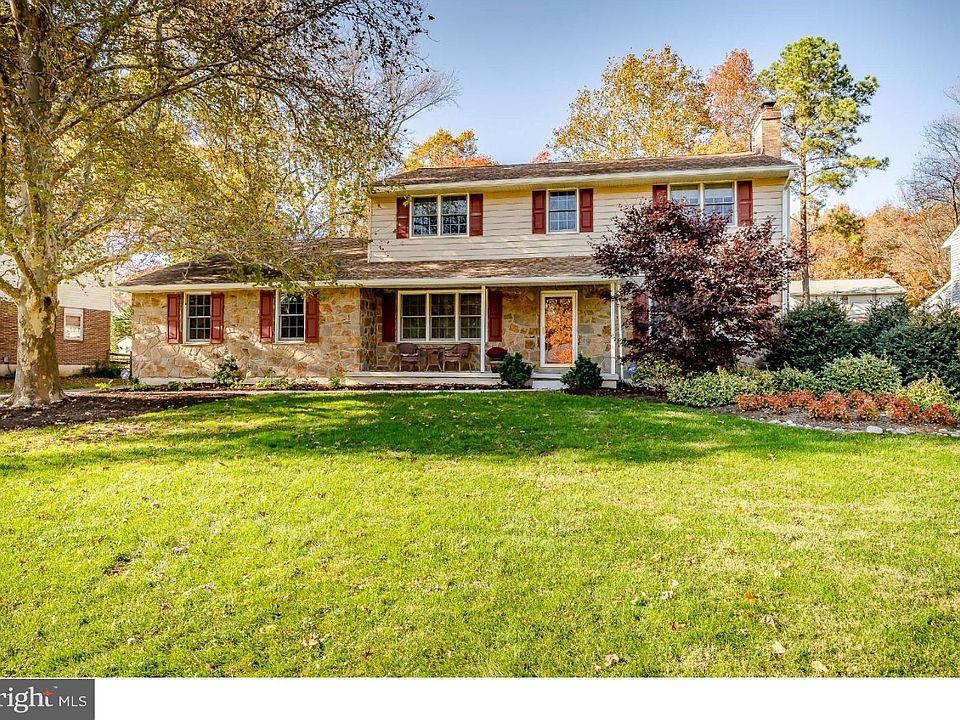 1st image of 2111 Valley Ave