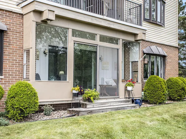 225 Columbia Ave W APT 6, Battle Creek, MI 49015