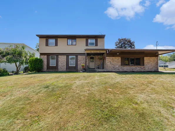 172 Lantern Dr NW, Comstock Park, MI 49321