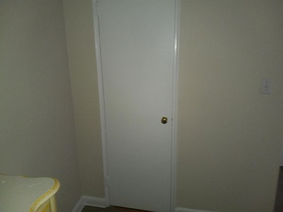 4th image of 2 Sadore Ln APT 5