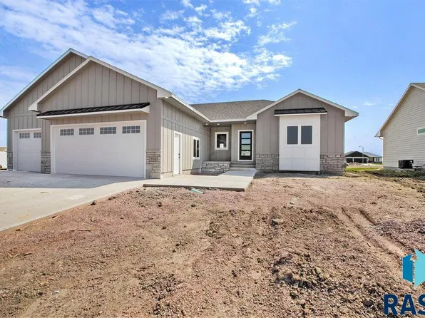 700 Quartzite Cir, Tea, SD 57064