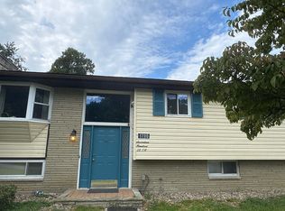 1700 28th St, Vienna, WV 26105