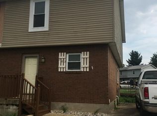 703 Brian Ct, Radcliff, KY 40160