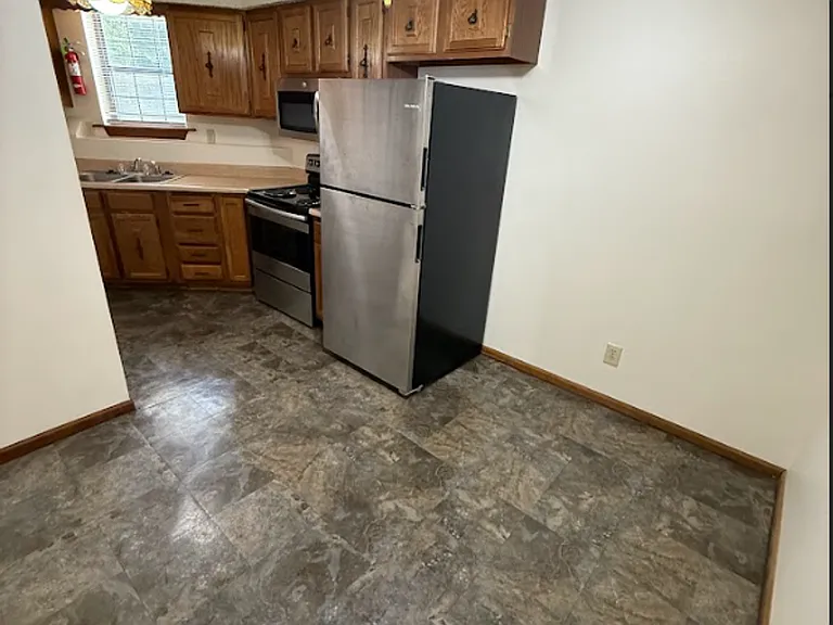 808 N Main St #3 — Photo 20