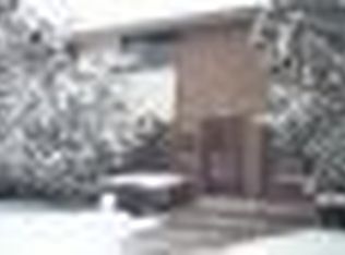 6128 W Port Ave, Milwaukee, WI 53223