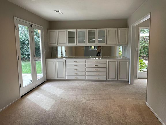 3rd image of 4160 Donald Dr