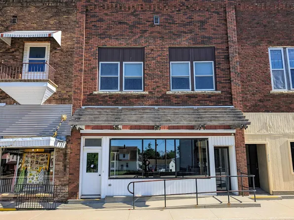 118 W Center St, Monona, IA 52159