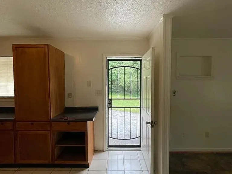 5010 Brogden Trl — Photo 5