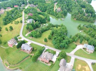 161 Scenic Shores Dr, Dandridge, TN 37725