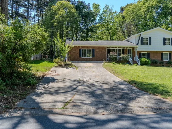 1616 Drayton Woods Dr, Tucker, GA 30084