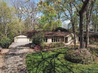 5319 Robinhood Rd, Charlotte, NC 28211