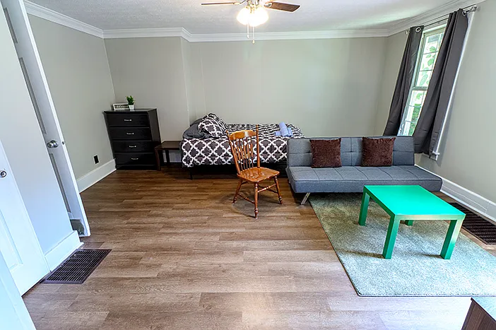 3416 Vetter Ave — Photo 5