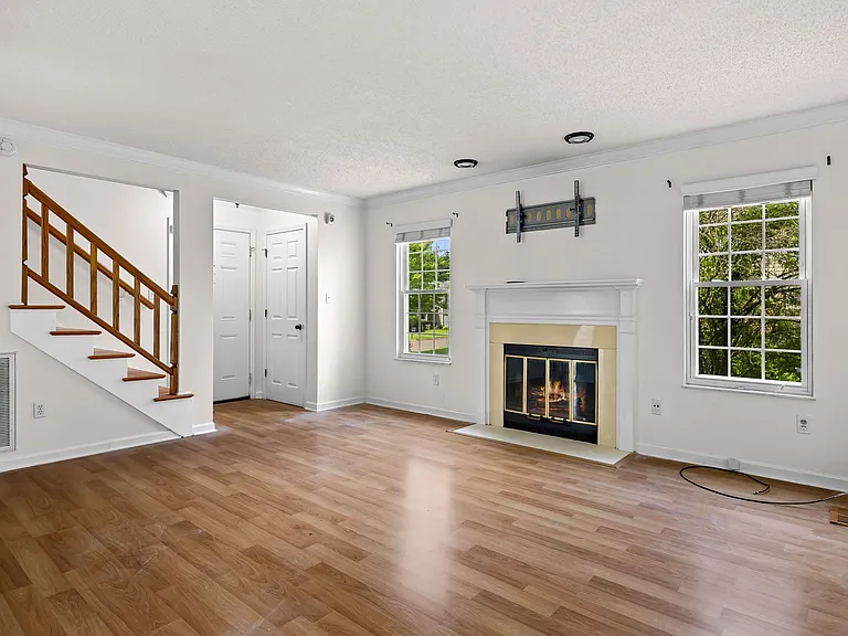 8807 Ryegate Dr — Photo 27