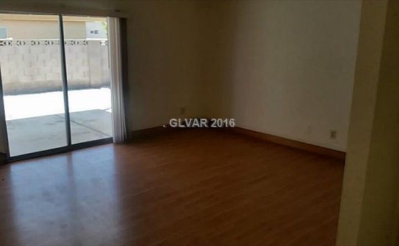 2nd image of 4628 Four Leaf Clover Dr