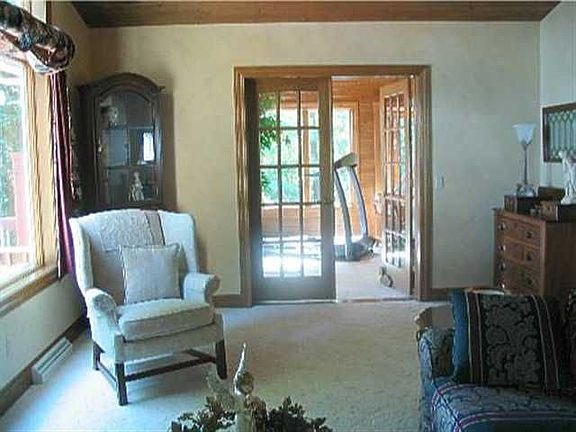 4th image of 206253 Driftwood Ln