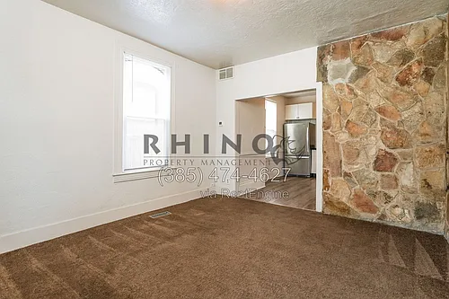 807 20th St #A Photo 1 807 20th St #A Photo 1