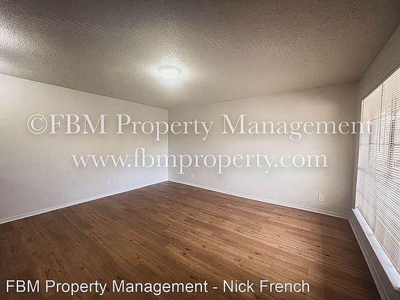 3rd image of 800 N Clay St APT C21
