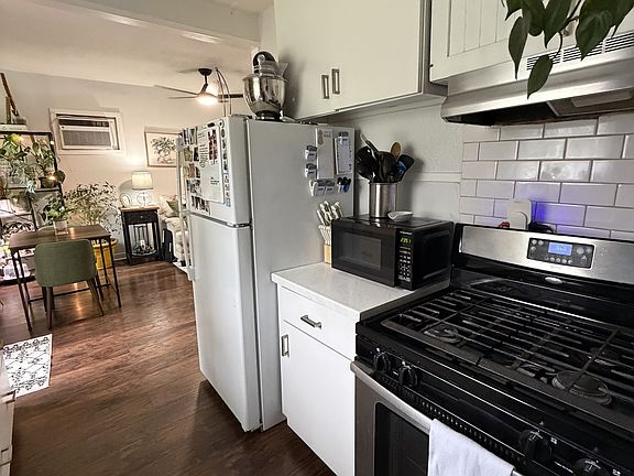 5th image of 801 E 23rd St