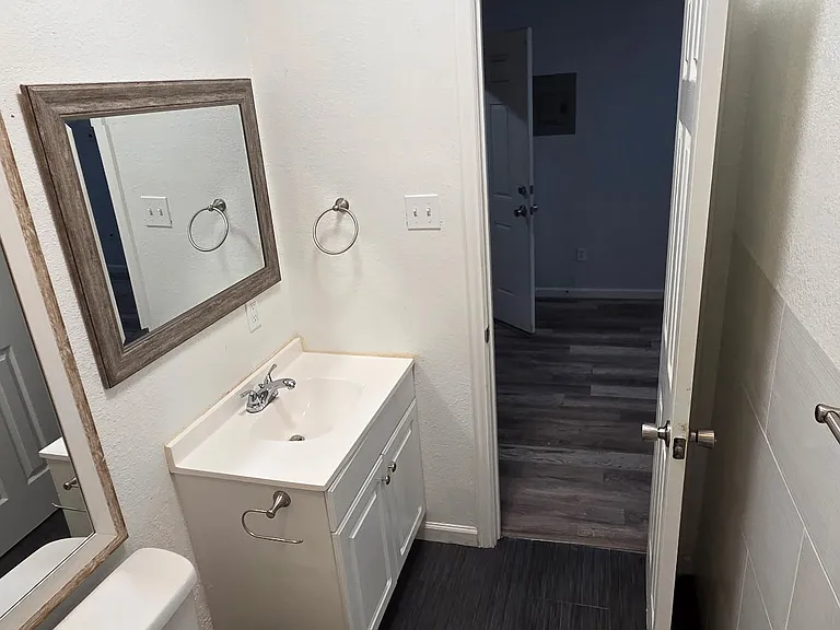 2330 Dorrington St #D — Photo 7