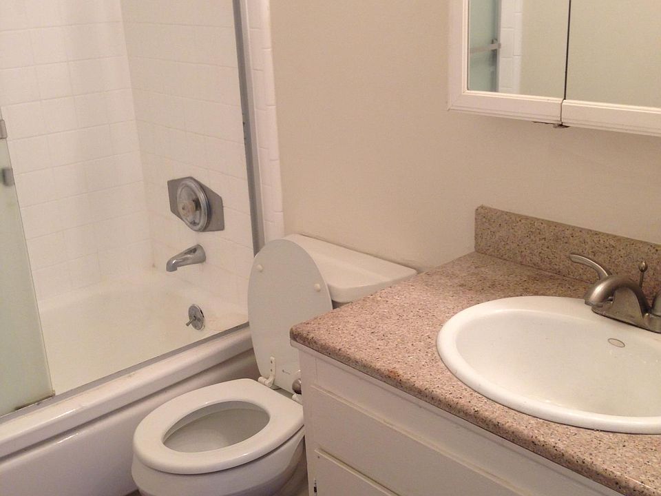 2nd image of 5531 Driftwood St APT 12