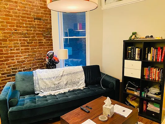 Rented by Bank Neary | media 51