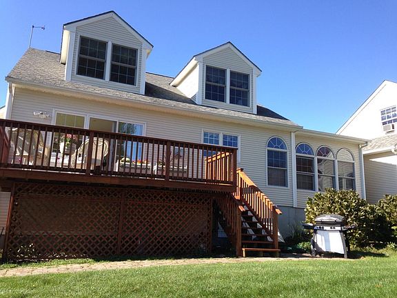 LARGE OUTSIDE DECK