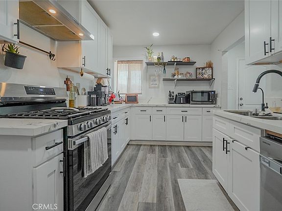 4th image of 1434 W 153rd St