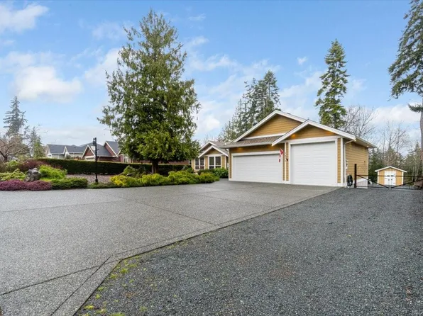 3831 Creekside Dr, Nanaimo, BC V0R 1G0