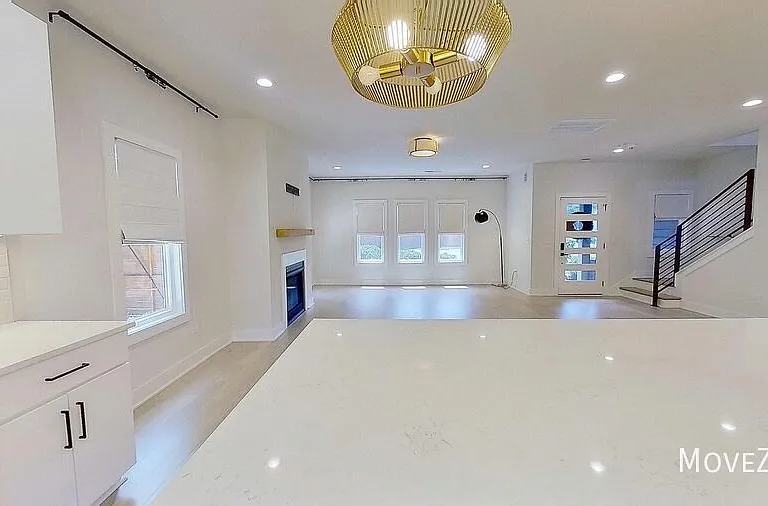 5018 Double Lakes Dr — Photo 26