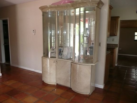 4th image of 20900 NE 12th Ct