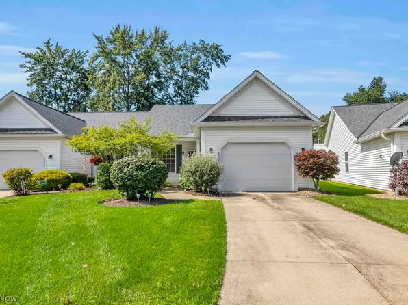 6924 Cottage Cir, North Ridgeville, OH 44039