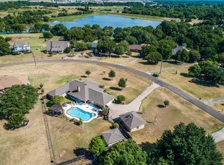 1215 Lake Grove Loop, Midlothian, TX 76065