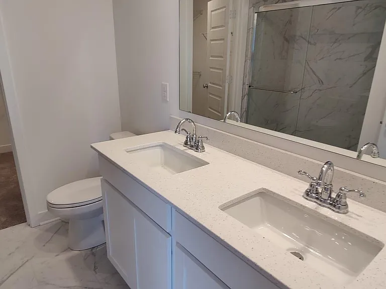 2209 Dixon Creek Dr — Photo 24