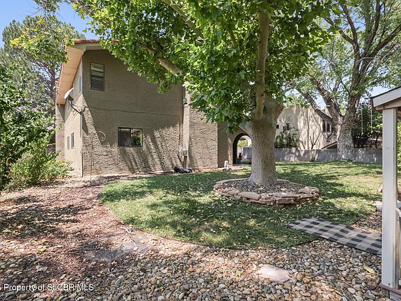 5th image of 4406 N Dustin Ave