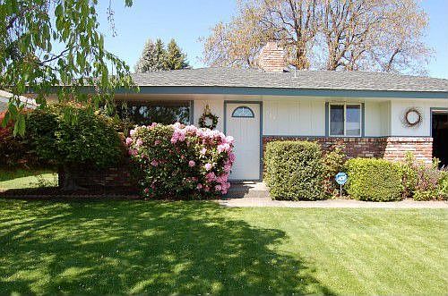 2nd image of 616 N 46th Ave