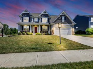 8742 Cedar Brook St, Pickerington, OH 43147
