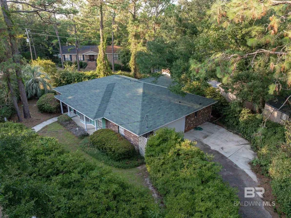 101 Cameron Cir, Daphne, AL 36526