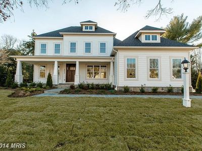 9432 Rosehill Dr, Bethesda, MD, 20817