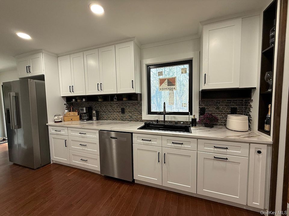 2nd image of 36 Storyland Ln