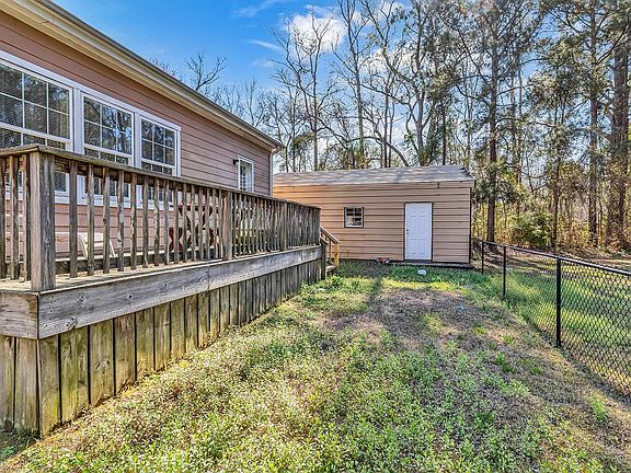 4th image of 2980 Sweet Bay Rd.