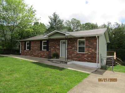 1360 Bramblett Blvd, Radcliff, KY, 40160