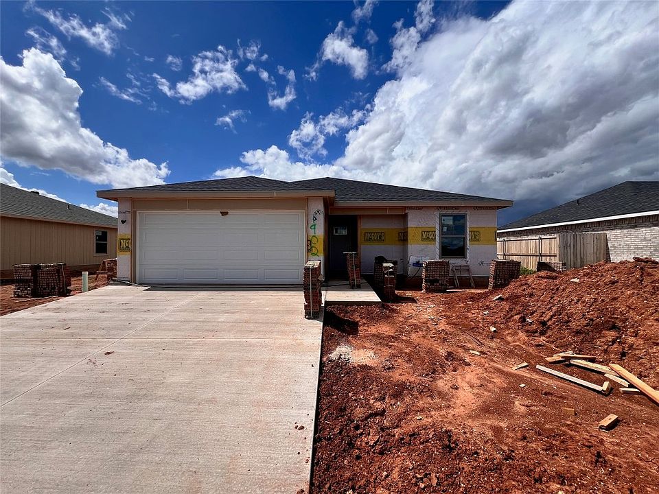 1st image of 1902 Sweetwater Ln