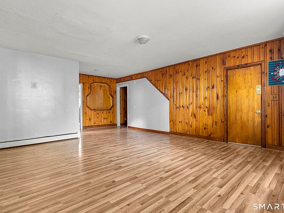 3rd image of 101 Carlisle Street