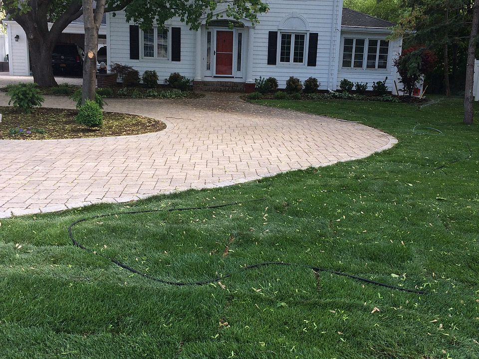 2nd image of 2587 Buffalo Rd