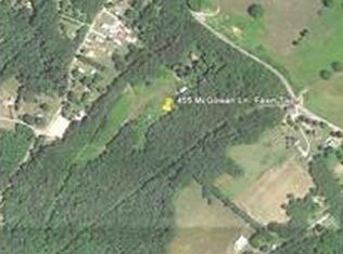 445 McGowan Ln, Tarentum, PA 15084