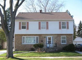 288 Lloyd St, Fond Du Lac, WI 54935