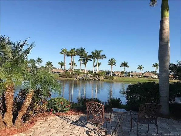 255 NW Hazard Way, Port Saint Lucie, FL 34986