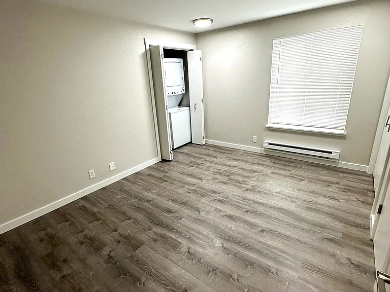 2405 NW 67th St #201 — Photo 7