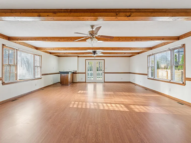 13 Estate Dr — Photo 11