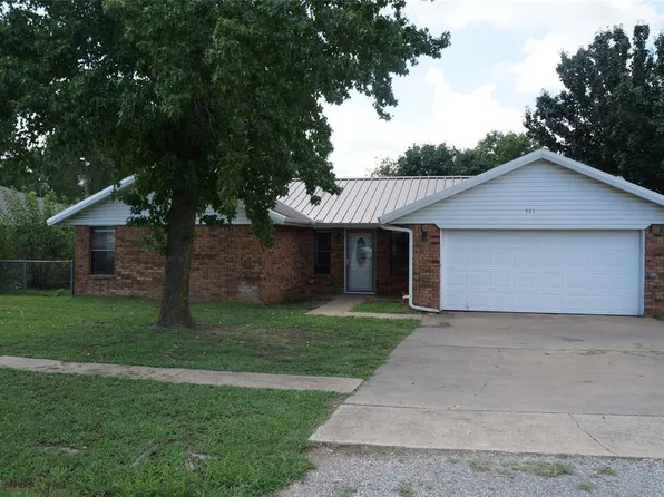 501 S Clifford Ct, Wayne, OK 73095